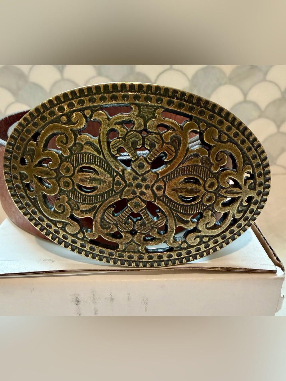 Eddie Bauer Brass-Tone Filigree Oval Belt Buckle with Brown Strap